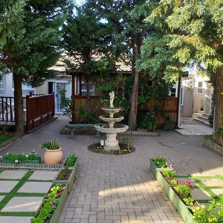 Heugh Road Guest House Port Elizabeth Bagian luar foto