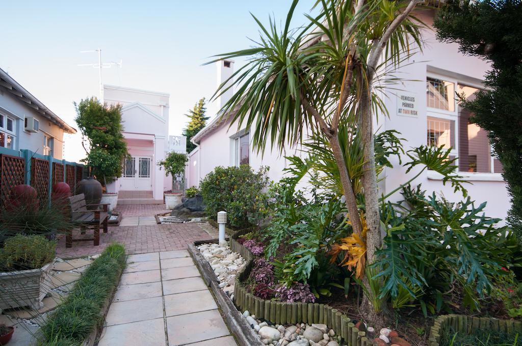 Heugh Road Guest House Port Elizabeth Ruang foto