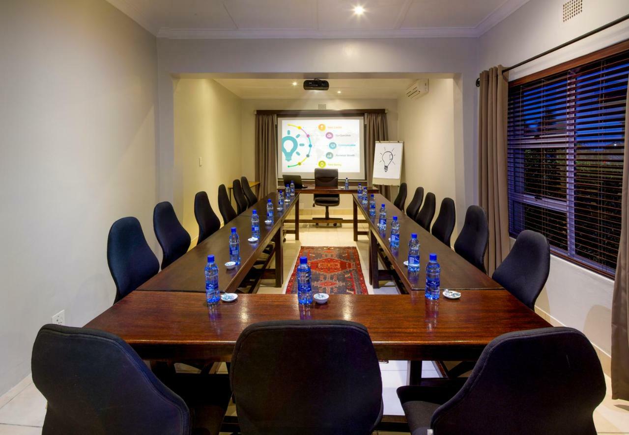 Heugh Road Guest House Port Elizabeth Bagian luar foto